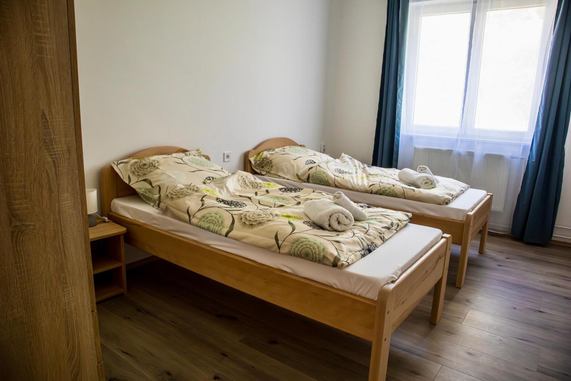 Izisz Apartman Matraterenye Exteriör bild