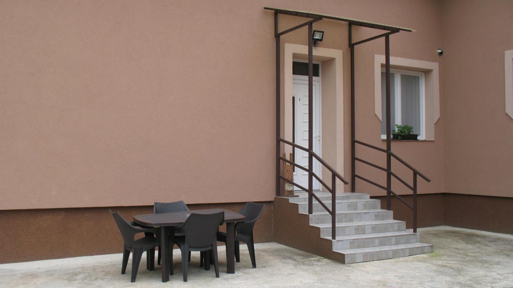 Izisz Apartman Matraterenye Exteriör bild